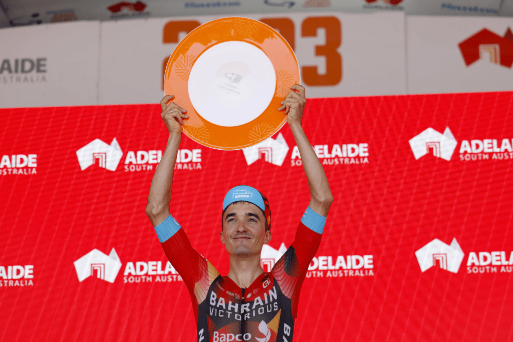 Pillo Bilbao en el podio de Tour Down Under