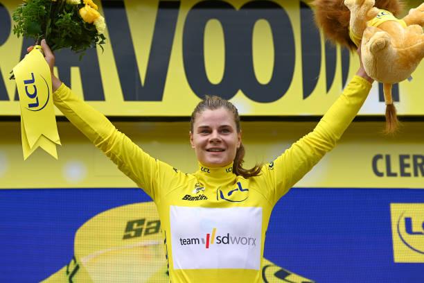 Lotte Kopecky hace lo que quiere en el Tour de Francia 2023