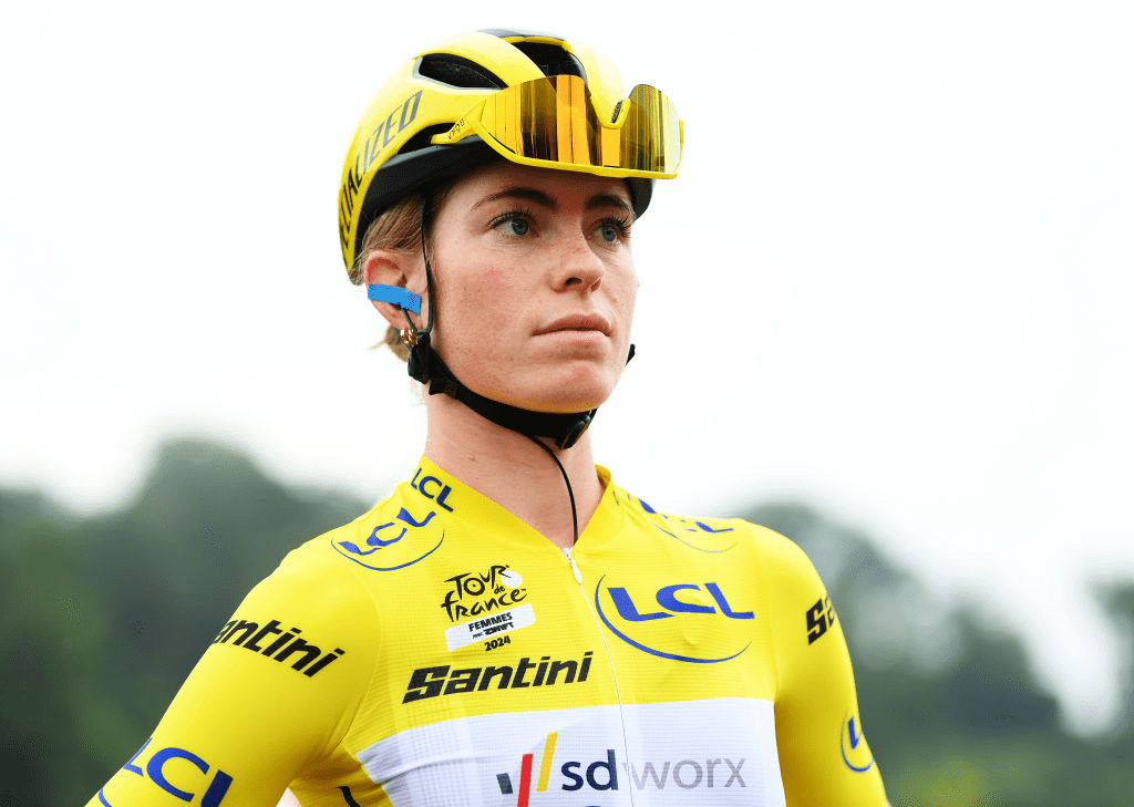 Demi Vollering líder del Tour de France 2024