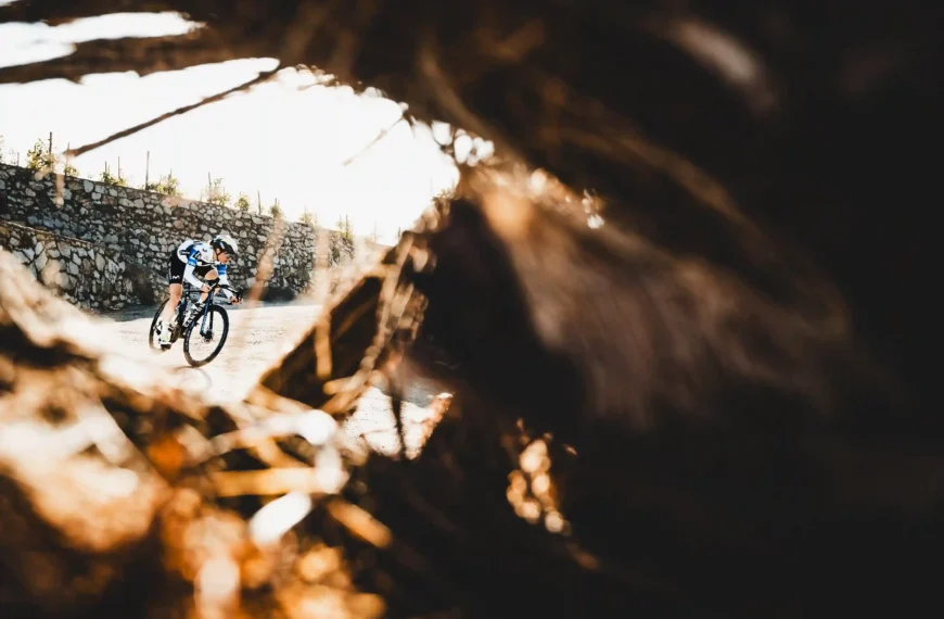 Movistar Team arranca 2026 en Valencia