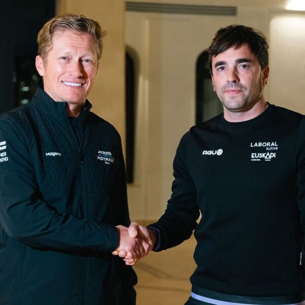 Astana y Laboral Kutxa firman un acuerdo de cooperación